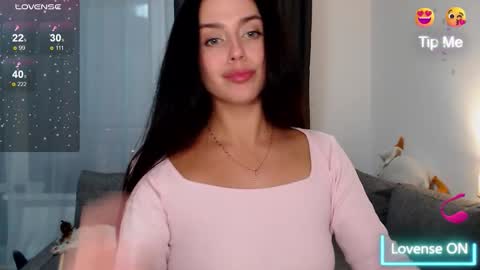 Megan online show from 11/08/25, 02:06