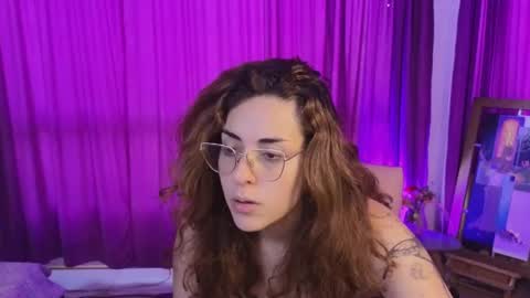 Snapshot of megan_ricci chatting on 06/05/26, 08:47 Laura online show from 06/05/26, 08:47