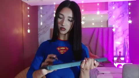 Snapshot of megan_saint chatting on 06/09/26, 02:17 megan_saint online show from 06/09/26, 02:17