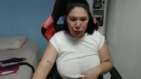 Megan online show from 09/23/25, 10:02