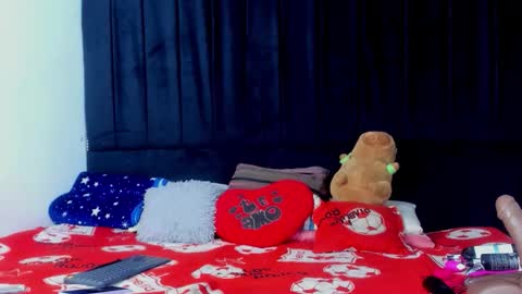 Snapshot of megan_stathan chatting on 10/25/25, 10:48 Megan online show from 10/25/25, 10:48