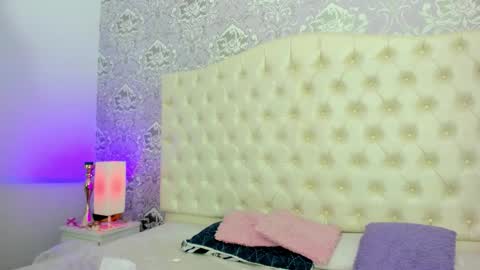 megan_tower online show from 01/15/26, 07:17