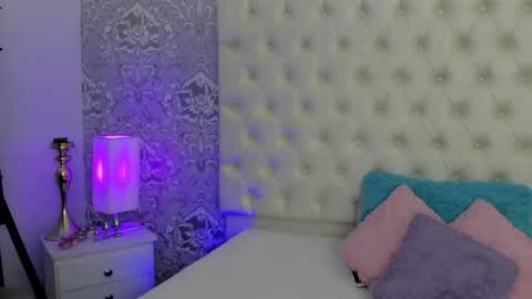 Snapshot of megan_tower chatting on 03/24/26, 07:19 megan_tower online show from 03/24/26, 07:19