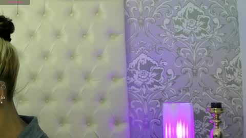 Snapshot of megan_tower chatting on 04/19/26, 07:16 megan_tower online show from 04/19/26, 07:16