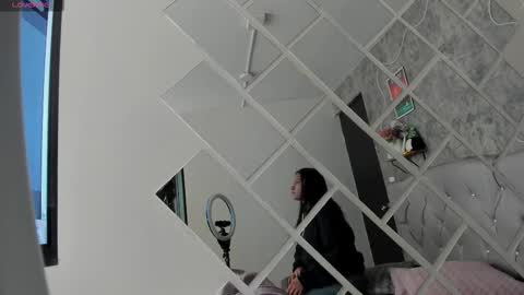 Megan online show from 09/17/25, 12:51