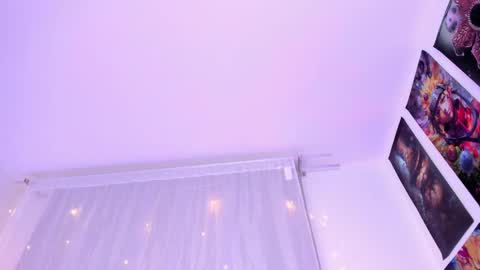 Snapshot of megan_yagami chatting on 11/08/25, 05:18 Megan online show from 11/08/25, 05:18