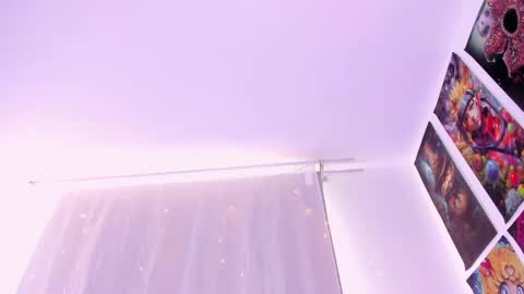 Snapshot of megan_yagami chatting on 11/08/25, 08:07 Megan online show from 11/08/25, 08:07