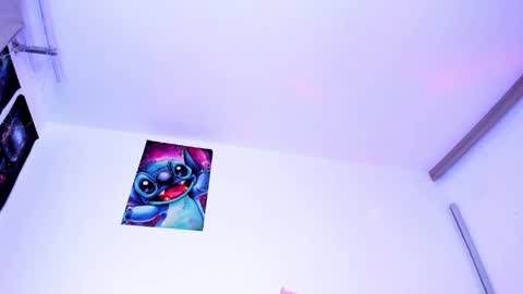 Snapshot of megan_yagami chatting on 04/09/26, 04:23 Megan online show from 04/09/26, 04:23