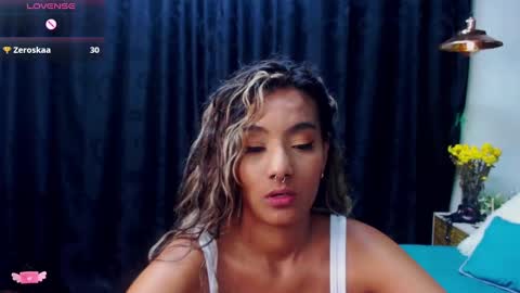 M E G A N   online show from 01/17/25, 10:01