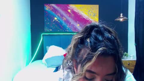 M E G A N   online show from 02/28/25, 07:46