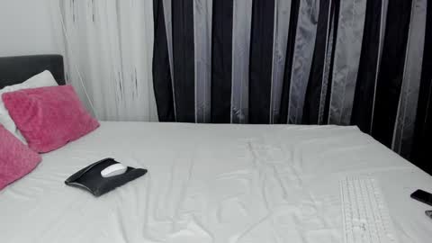 megancherrly online show from 12/13/24, 09:52