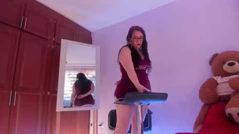 meganhotcurvy online show from 11/21/25, 04:27