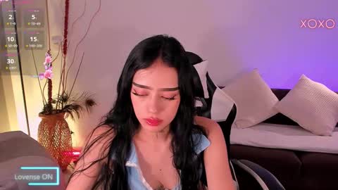 Snapshot of meganlake chatting on 03/08/26, 12:20 megan lake online show from 03/08/26, 12:20