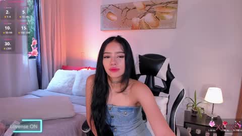 Snapshot of meganlake chatting on 03/30/26, 12:28 megan lake online show from 03/30/26, 12:28