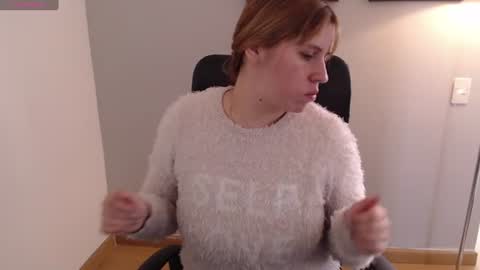 Snapshot of meganlk chatting on 07/09/26, 06:23 MEGAN online show from 07/09/26, 06:23