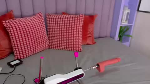 MEGAN online show from 06/22/26, 01:40