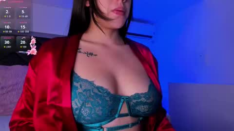 Snapshot of meganmyerss_ chatting on 10/06/25, 09:12 meganmyerss_ online show from 10/06/25, 09:12