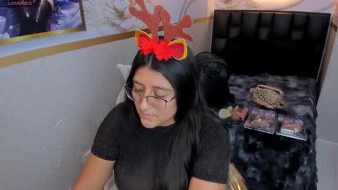 Megan  online show from 12/21/25, 08:27