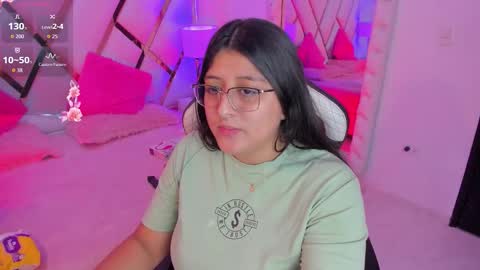 Snapshot of megann__up chatting on 03/15/26, 03:23 Megan online show from 03/15/26, 03:23