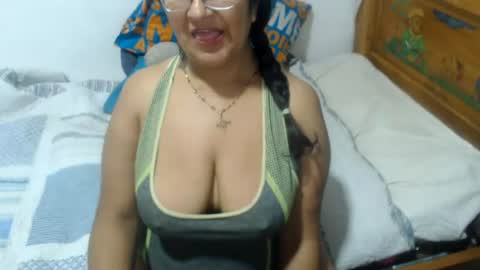 Snapshot of meganny_2023 chatting on 07/05/26, 02:40 Danny online show from 07/05/26, 02:40