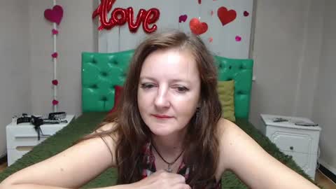 Snapshot of meganpirs chatting on 07/10/26, 05:26 MeganPirs online show from 07/10/26, 05:26