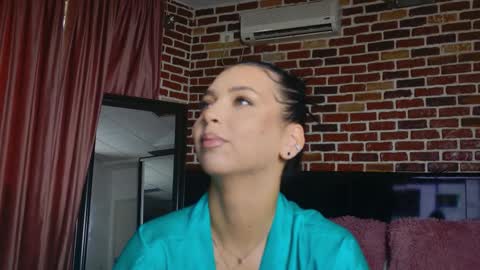 Megan online show from 10/01/25, 05:24