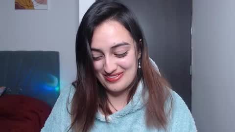 Snapshot of megansnow_ chatting on 11/06/25, 03:29 MEGAN online show from 11/06/25, 03:29