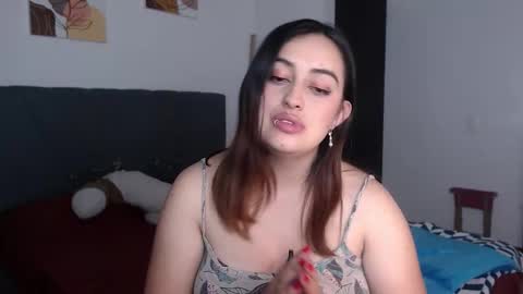 Snapshot of megansnow_ chatting on 11/30/25, 03:54 MEGAN online show from 11/30/25, 03:54