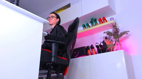 Megan online show from 02/05/26, 10:58