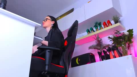 Megan online show from 02/18/26, 04:58