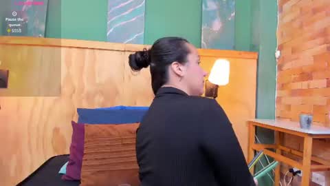 Megan online show from 06/18/26, 12:09