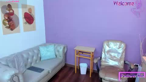 Megan online show from 06/25/26, 12:20