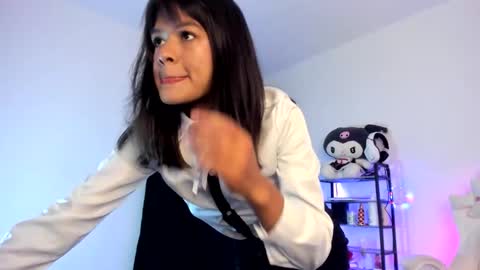 Snapshot of meganthompsonn chatting on 02/16/26, 05:25 Megan online show from 02/16/26, 05:25