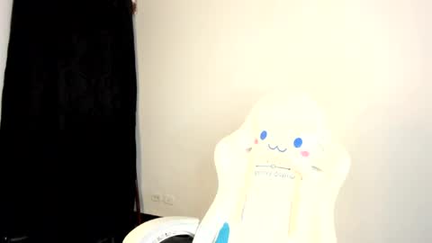 Snapshot of meganthompsonn chatting on 04/09/26, 09:58 Megan online show from 04/09/26, 09:58