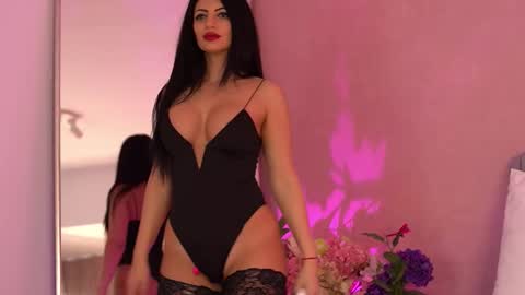 Snapshot of meganvond chatting on 03/11/26, 05:35 meganvond online show from 03/11/26, 05:35