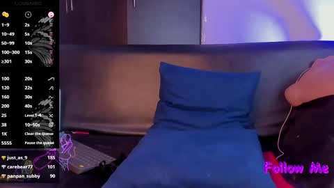 Megan online show from 02/09/25, 07:41