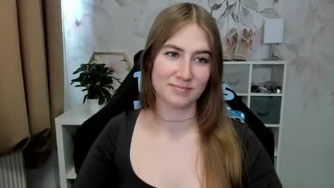 Snapshot of meganx_candy chatting on 07/09/26, 10:08 Megan online show from 07/09/26, 10:08