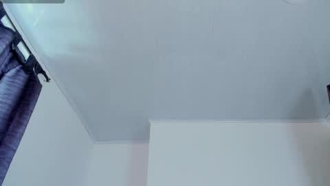 Snapshot of meganysammy chatting on 11/25/25, 06:19 megansammy online show from 11/25/25, 06:19