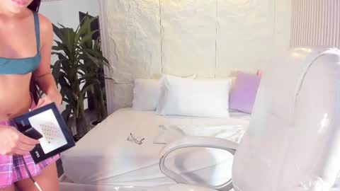 Megara20 online show from 12/13/25, 10:48