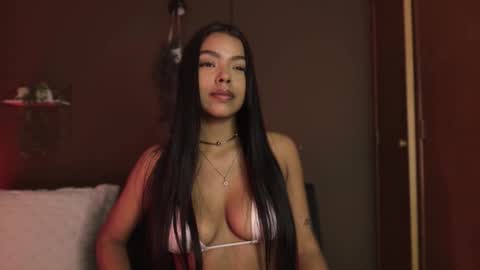 Snapshot of meggancarter chatting on 03/11/26, 12:16 online show from 03/11/26, 12:16