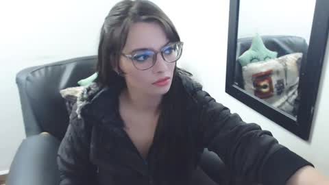 Snapshot of meghan_cherrys chatting on 02/11/25, 06:40 meghan online show from 02/11/25, 06:40