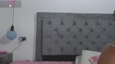 Meghan  online show from 11/18/25, 09:52