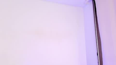 Snapshot of meghanallen_ chatting on 04/16/26, 09:39 meghanallen_ online show from 04/16/26, 09:39