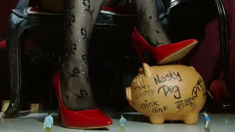 Snapshot of megoddessara chatting on 04/23/26, 01:51 Goddess Sara online show from 04/23/26, 01:51