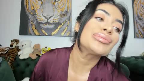 Snapshot of megpalmer chatting on 03/18/26, 07:28 megpalmer online show from 03/18/26, 07:28