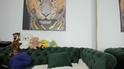 Snapshot of megpalmer chatting on 05/18/26, 12:00 megpalmer online show from 05/18/26, 12:00