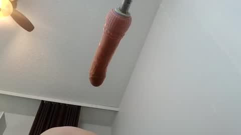 Snapshot of meheriuk68 chatting on 03/19/26, 10:58 meheriuk68 online show from 03/19/26, 10:58