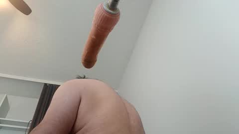 Snapshot of meheriuk68 chatting on 04/18/26, 11:27 meheriuk68 online show from 04/18/26, 11:27