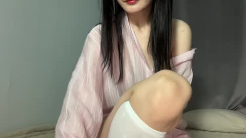 Snapshot of mei_fei_wan chatting on 06/08/26, 06:08 Mei online show from 06/08/26, 06:08