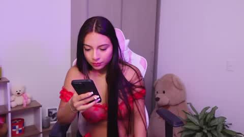 meiis3 online show from 03/08/25, 11:18